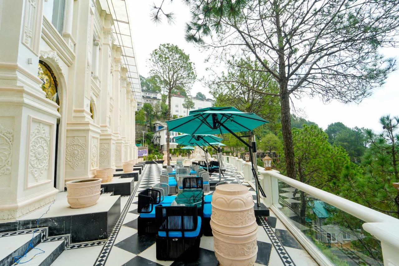 Villasita Resort Kasauli Exteriör bild