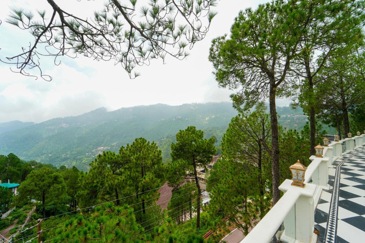 Villasita Resort Kasauli Exteriör bild
